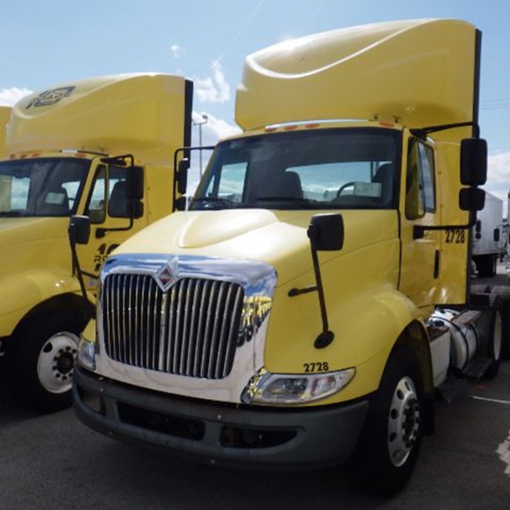 2016 INTERNATIONAL 8600