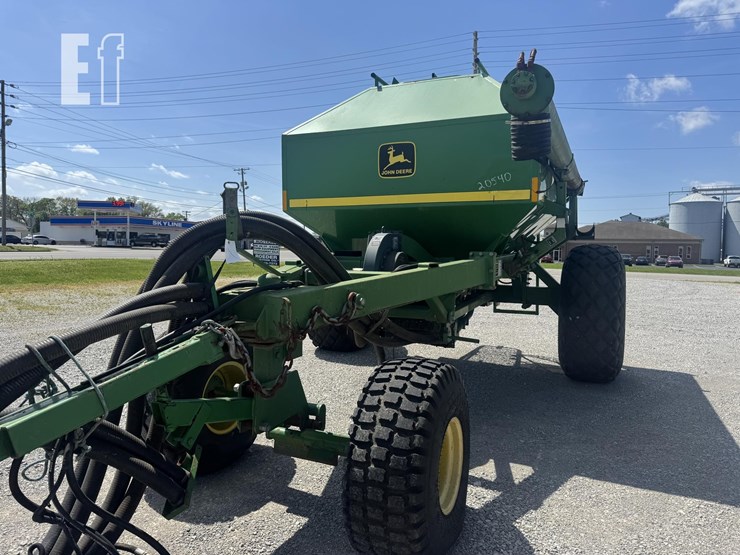 john-deere-787-image-2