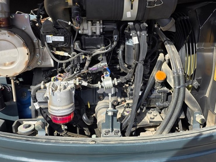 2020-new-holland-e57c-image-54