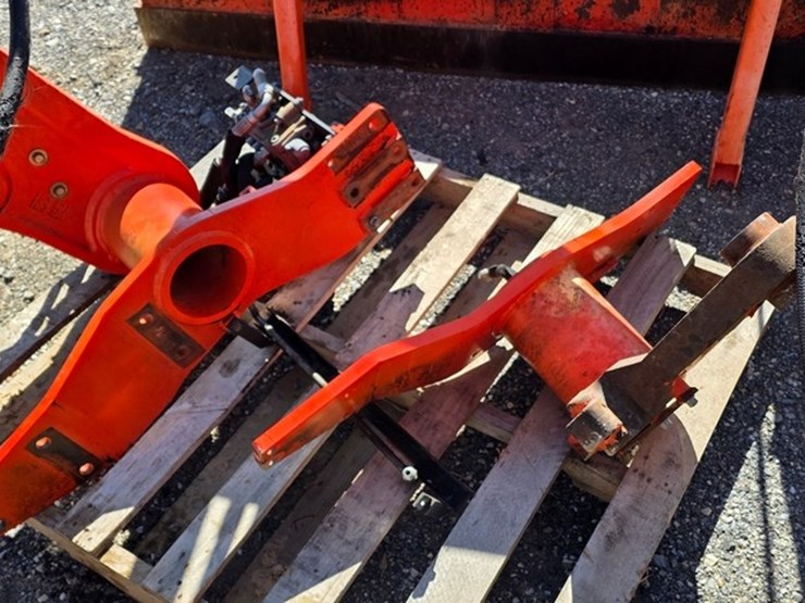 kubota-la1953-image-12