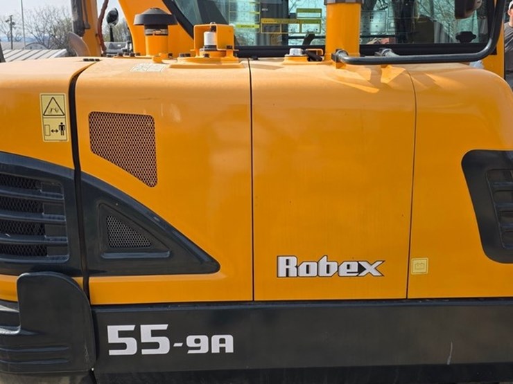 2020-new-holland-e57c-image-29