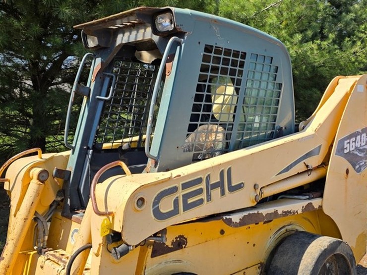 gehl-5640-image-27