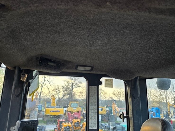 2012-deere-444k-image-50