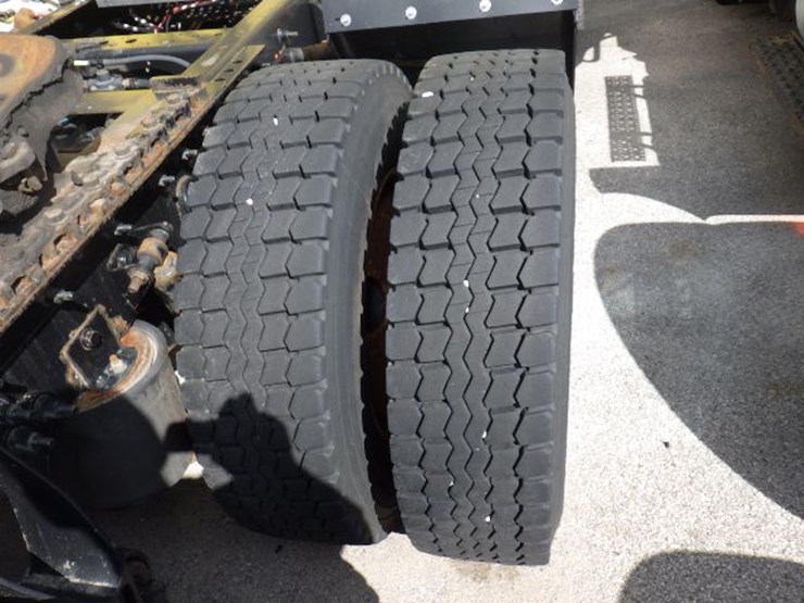 2016-international-8600-image-5