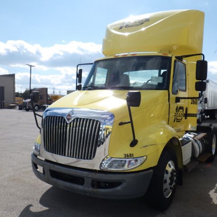 2016 INTERNATIONAL 8600