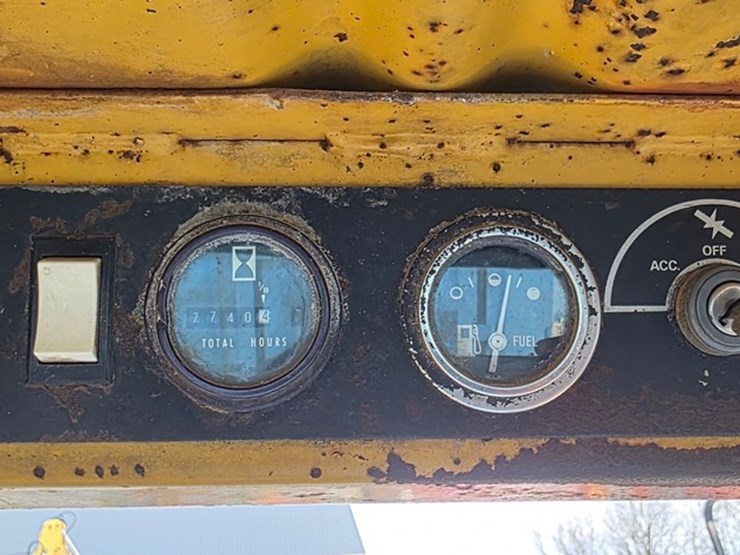 1988-new-holland-l555-image-47