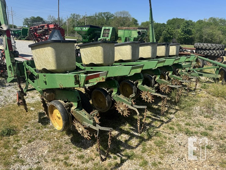 john-deere-7000-image-13