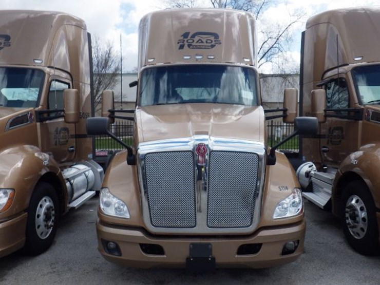 2022-kenworth-t680-image-2