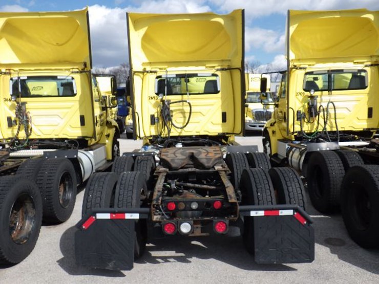 2016-international-8600-image-8