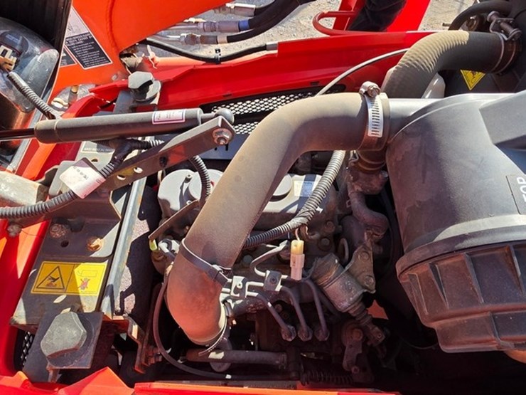 2014-kubota-bx1870-image-32