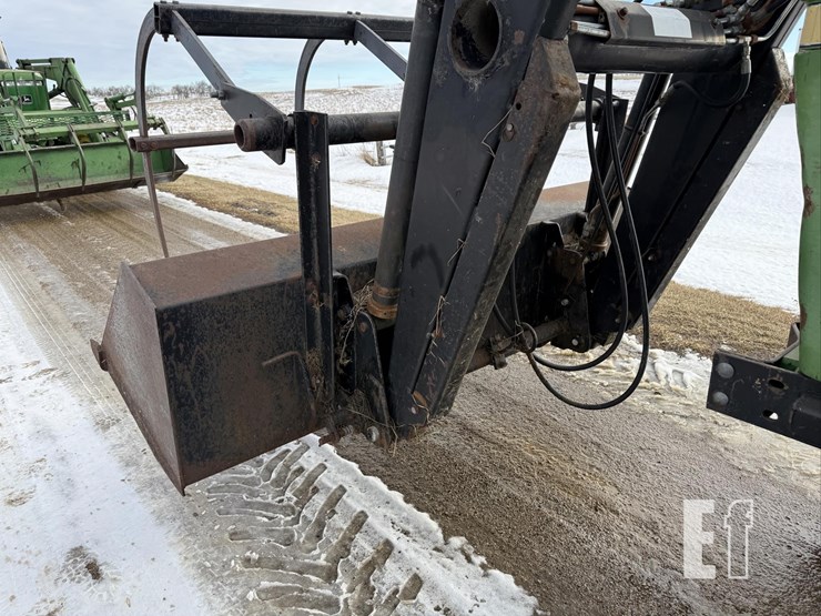 john-deere-4040-image-17