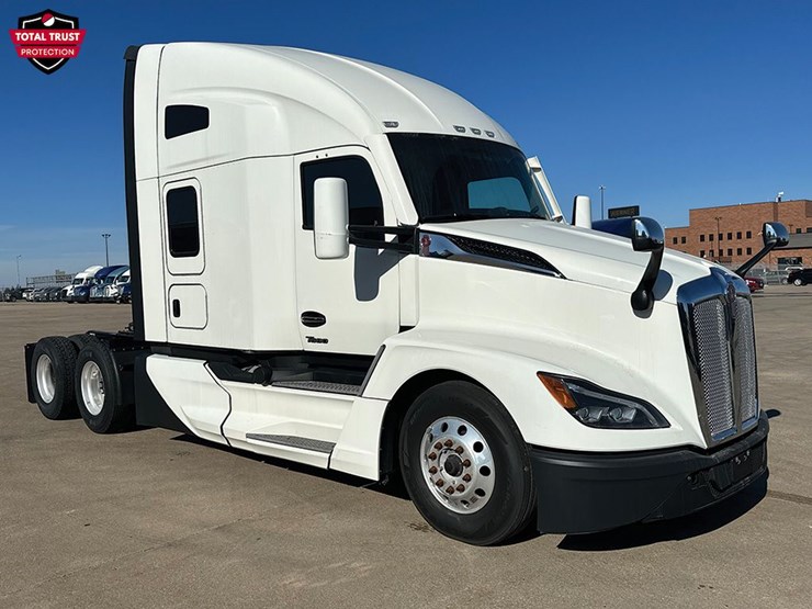 2024-kenworth-t680-image-2