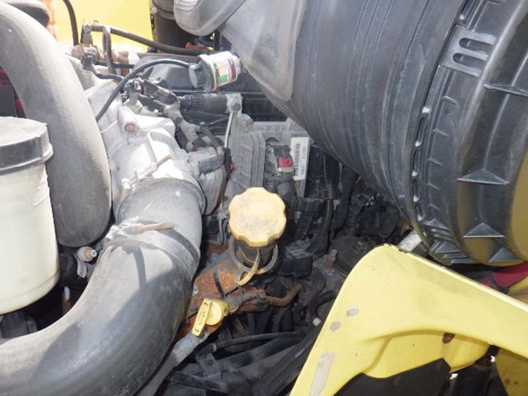 2016-international-8600-image-17