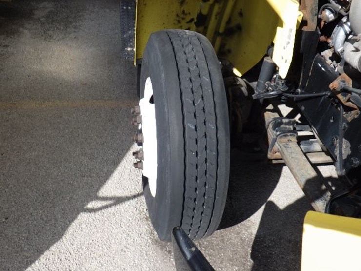 2016-international-8600-image-23