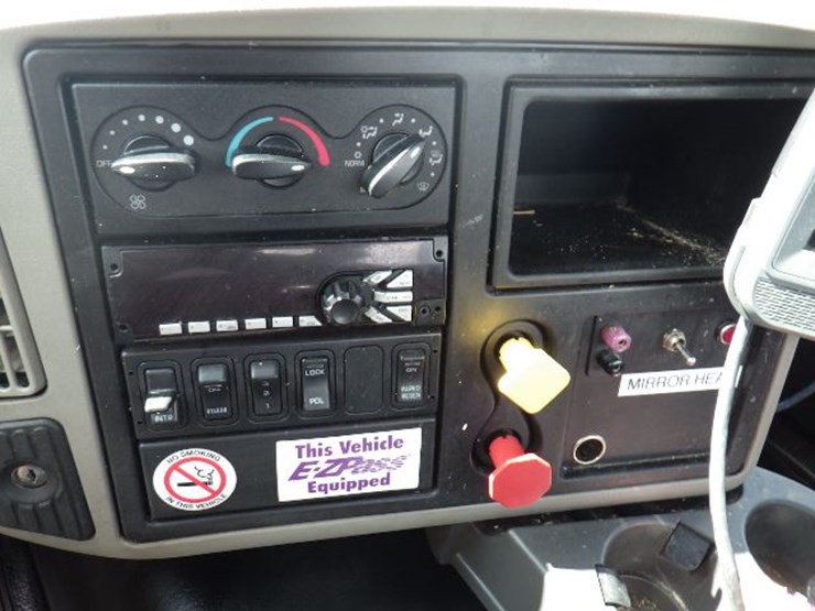 2016-international-8600-image-16