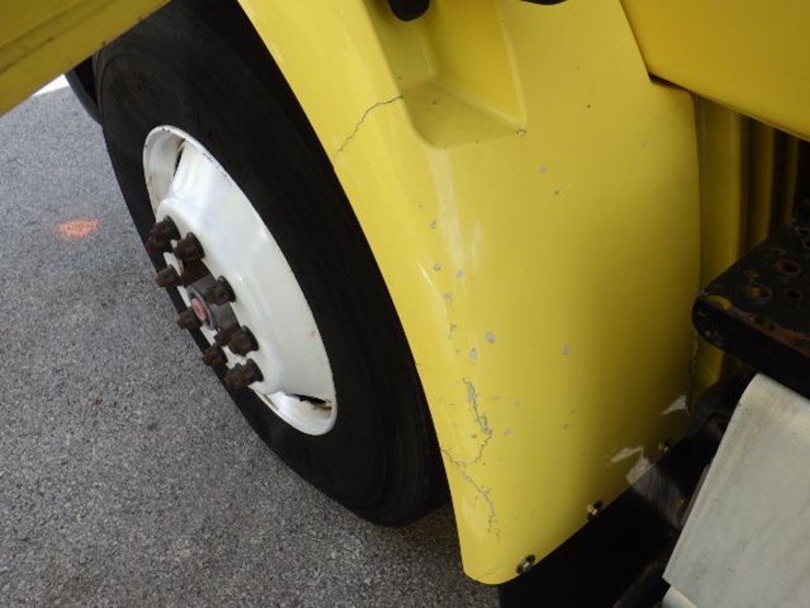 2016-international-8600-image-15