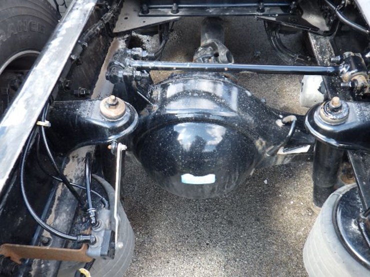 2022-kenworth-t680-image-14