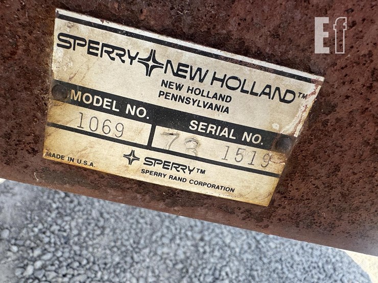 new-holland-1069-image-4