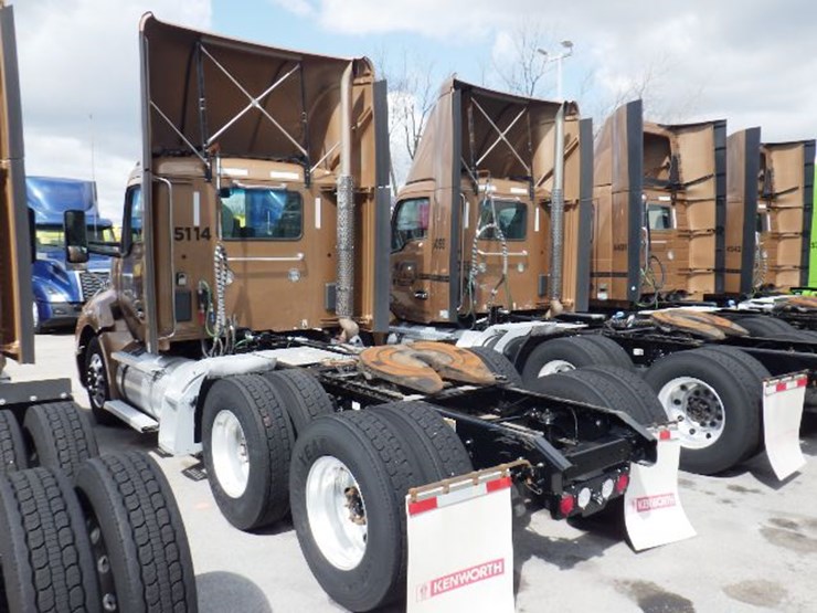 2022-kenworth-t680-image-12