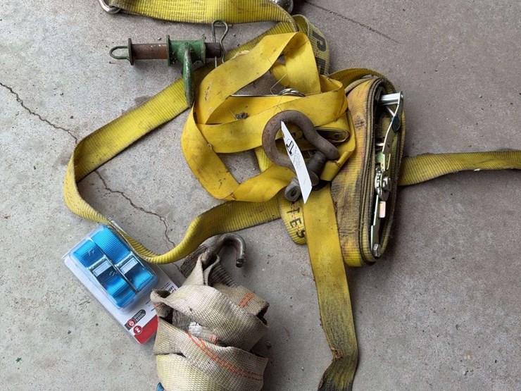 tie-down-straps-and-hardware-assortment-image-2