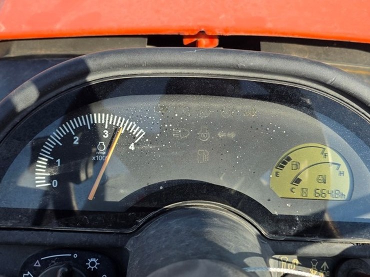 2014-kubota-bx1870-image-46