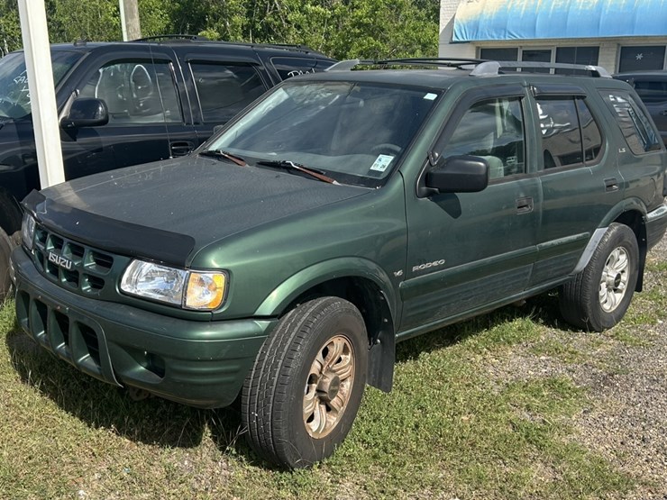 2001-isuzu-rodeo-image-1