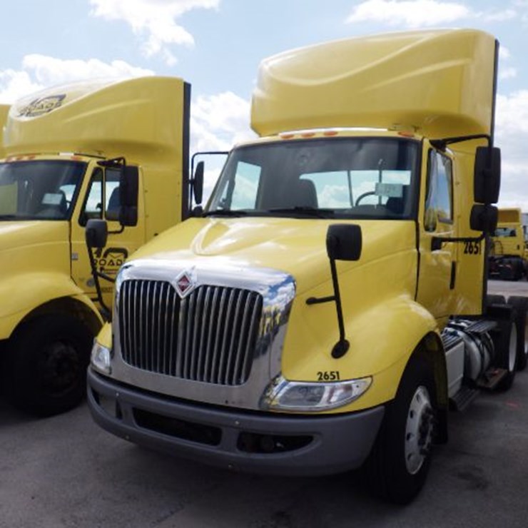 2016 INTERNATIONAL 8600