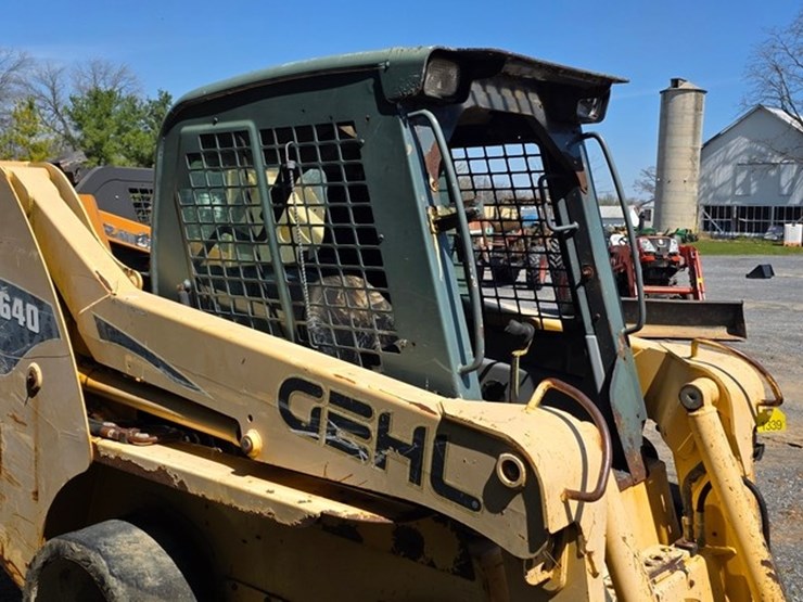 gehl-5640-image-7
