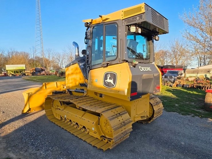 2023-deere-550-lgp-image-4