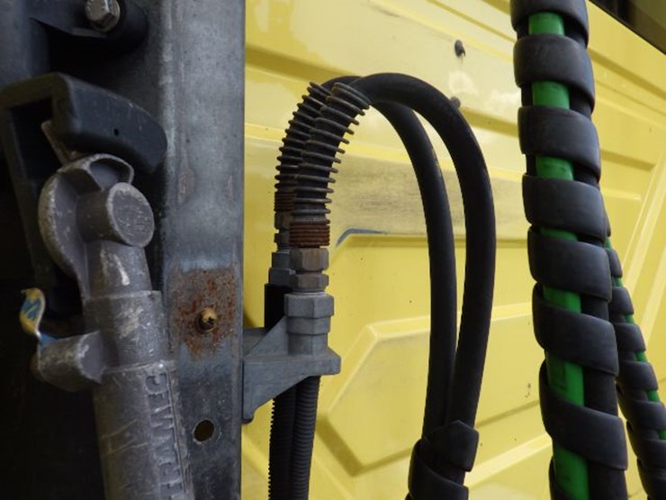 2016-international-8600-image-15