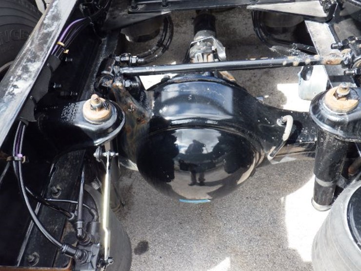 2022-kenworth-t680-image-11