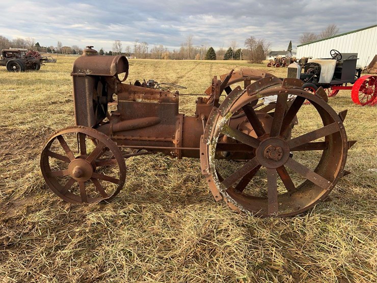 fordson-parts-tractor-image-2