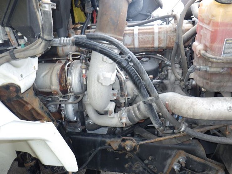 2016-international-8600-image-22