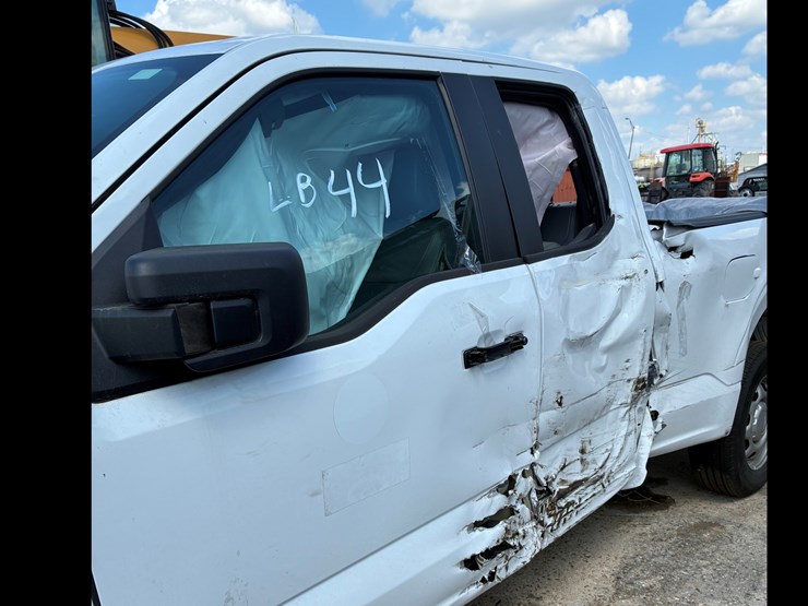 2023-ford-f150-image-1