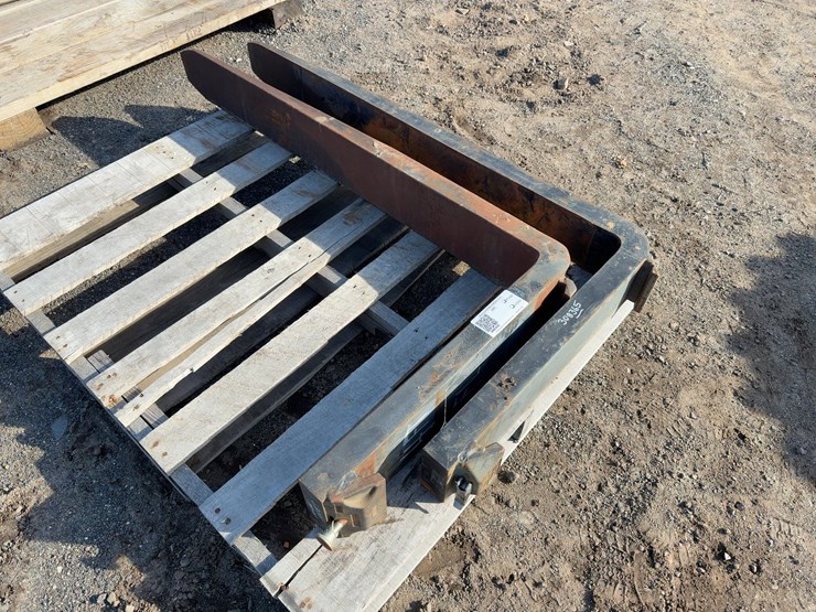 (2)-48"-forks-image-1