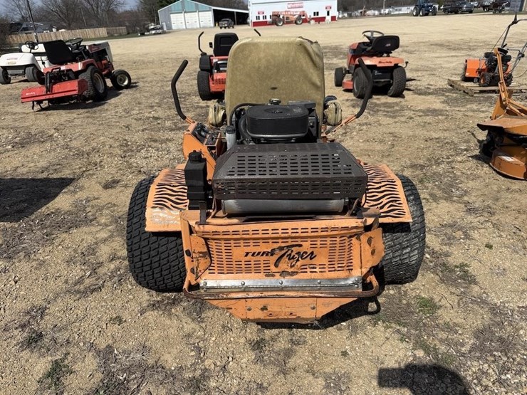 scag-turf-tiger-zero-turn-image-5
