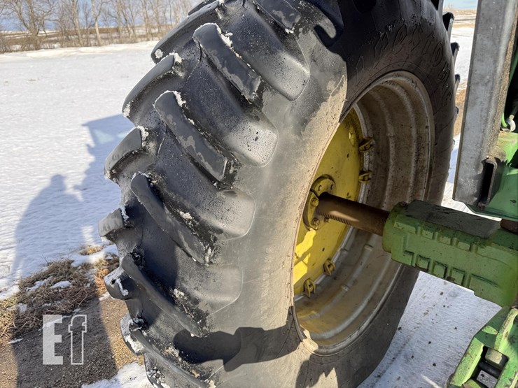 john-deere-4440-image-13