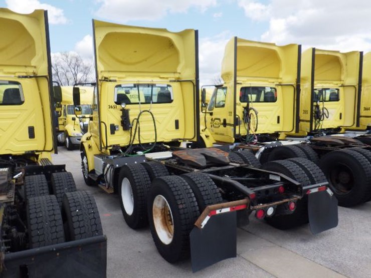 2016-international-8600-image-12