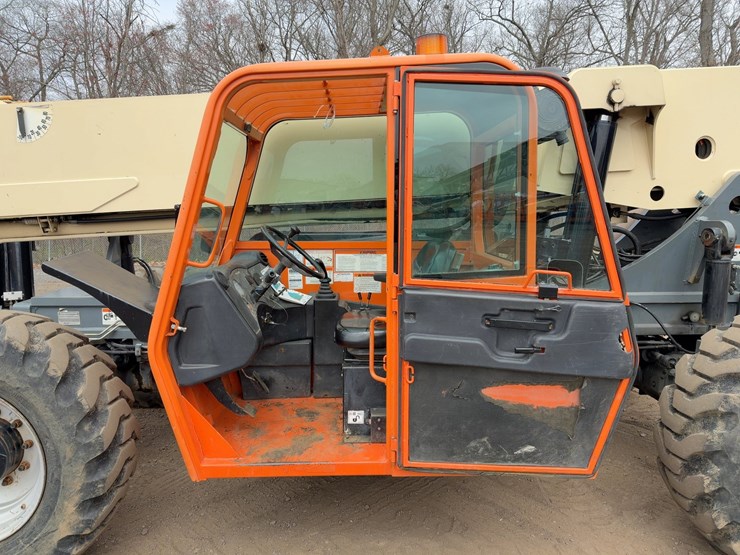 2006-jlg-g10-55a-image-15