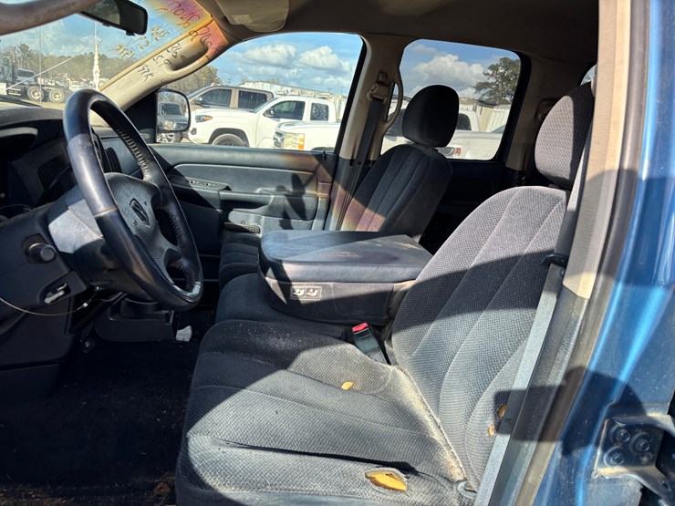 2002-dodge-ram-1500-image-8