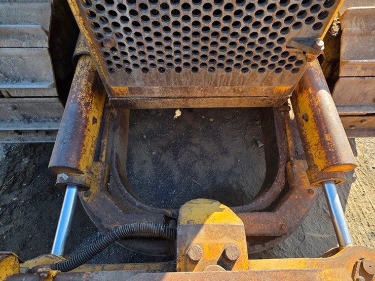 1997-caterpillar-d4h-image-56