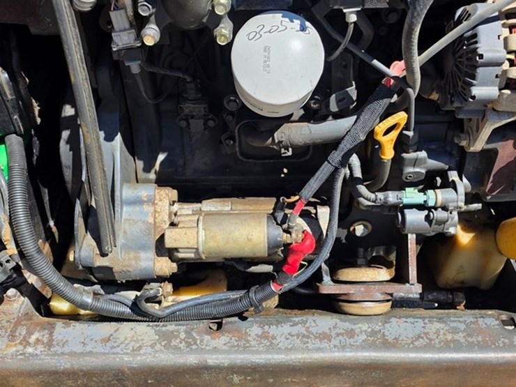 2015-bobcat-t450-image-37