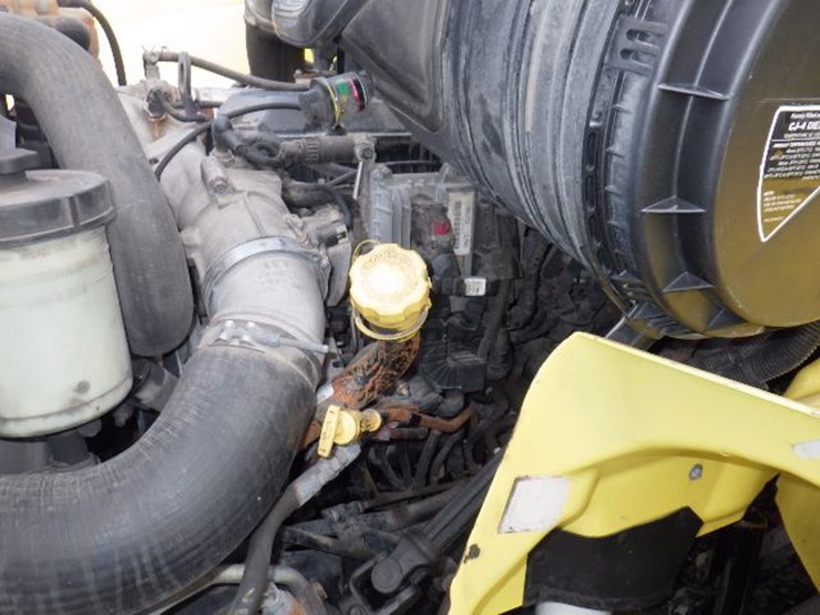 2016-international-8600-image-20