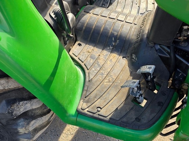 2002-john-deere-4310-image-39