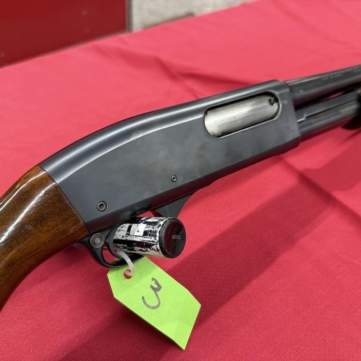 Remington Wingmaster 870 16 Gauge Shotgun