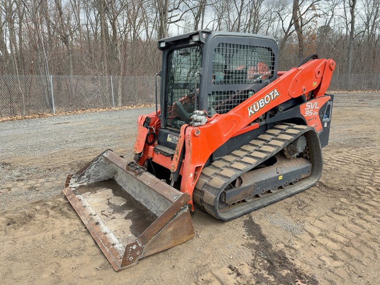 2020-kubota-svl95-2s-image-1