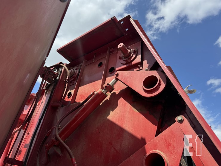 case-ih-8465-image-4