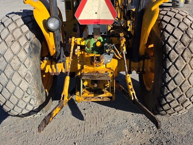 john-deere-2355-image-16