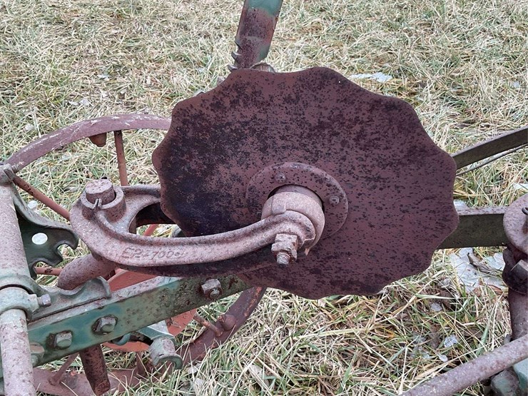 two-bottom-oliver-plow-image-10