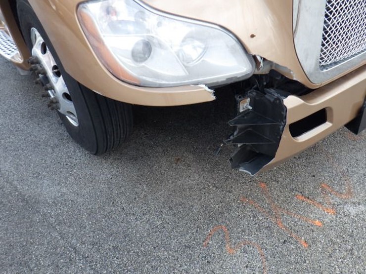 2022-kenworth-t680-image-5